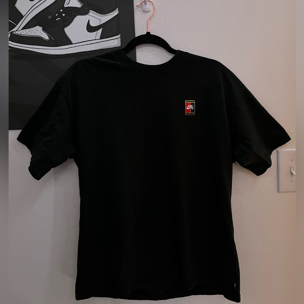 Nike SB Embroidered Loose Fit Heavy Vintage Tee